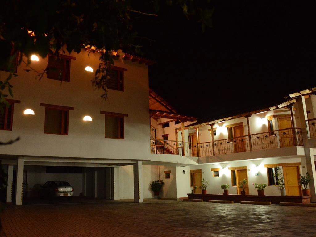 Hotel Cacique Real Zipaquira Exterior photo